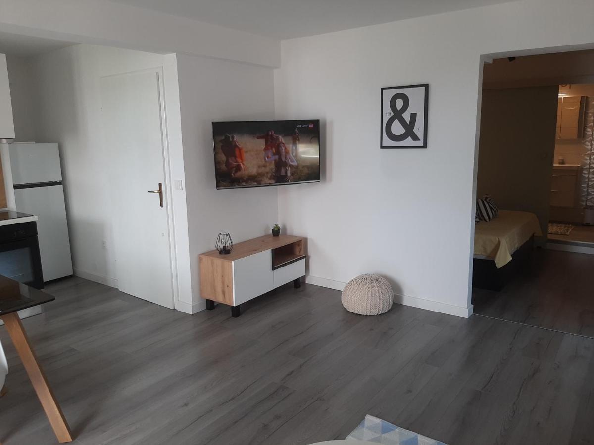 Petra Rooms And Apartments Palit Exteriör bild